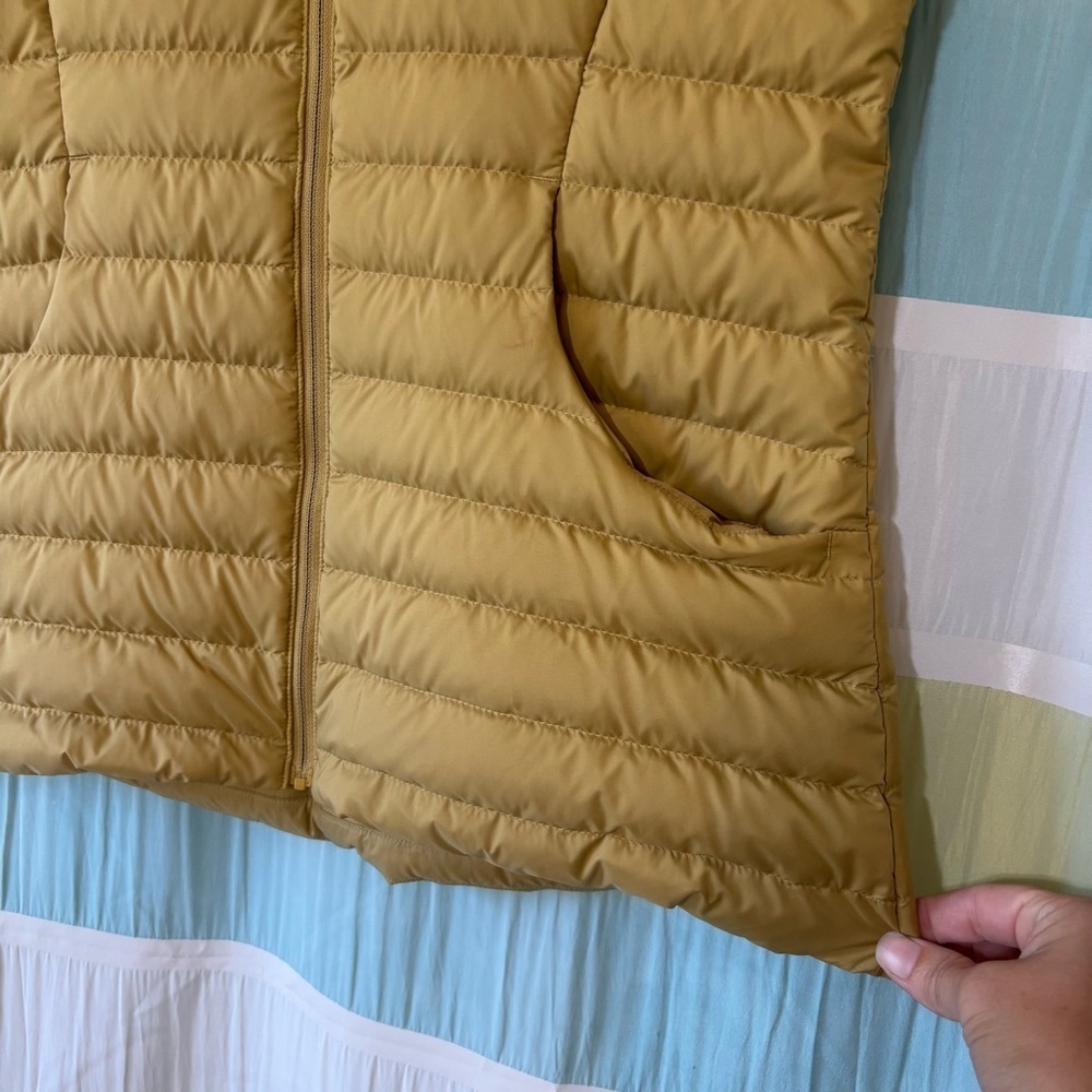 Lululemon Pack It Down Vest Golden Goose Puffer Size 8 - Picture 6 of 11